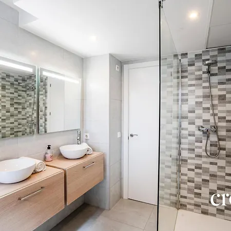 Дом отдыха Chic Dream Home, Rooftop Bbq, 9 Pools, Golf Views *