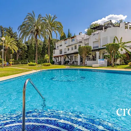 Chic Dream Home, Rooftop Bbq, 9 Pools, Golf Views Дом отдыха Марбелья